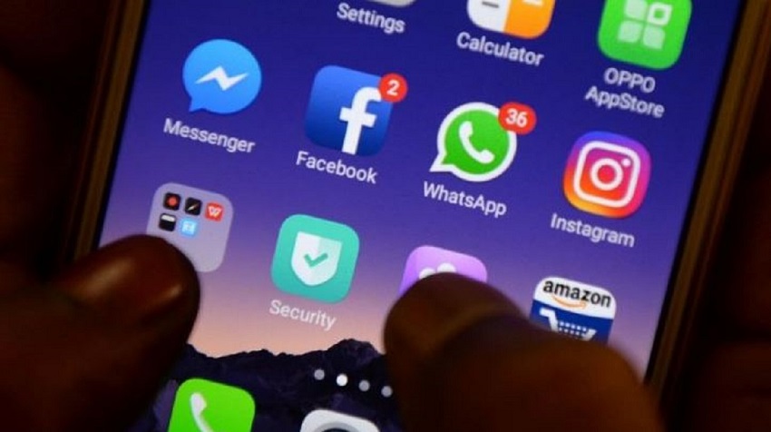 facebook-whatsapp-down Facebook, Instagram e Whatsapp down: Impossibile caricare le immagini, segnalazioni da tutto il mondo